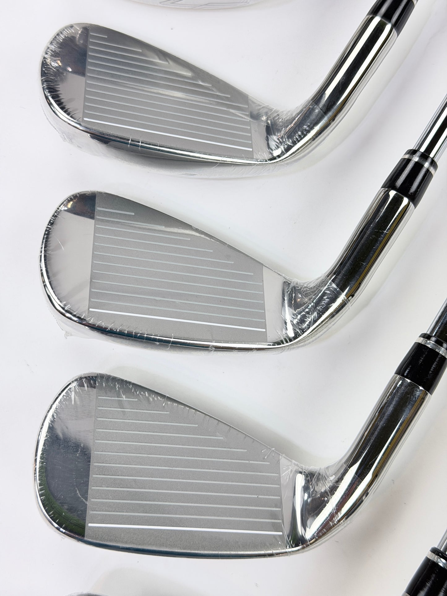 WILSON LAUNCH PAD IRON SET 5-PW GW S FLEX RH