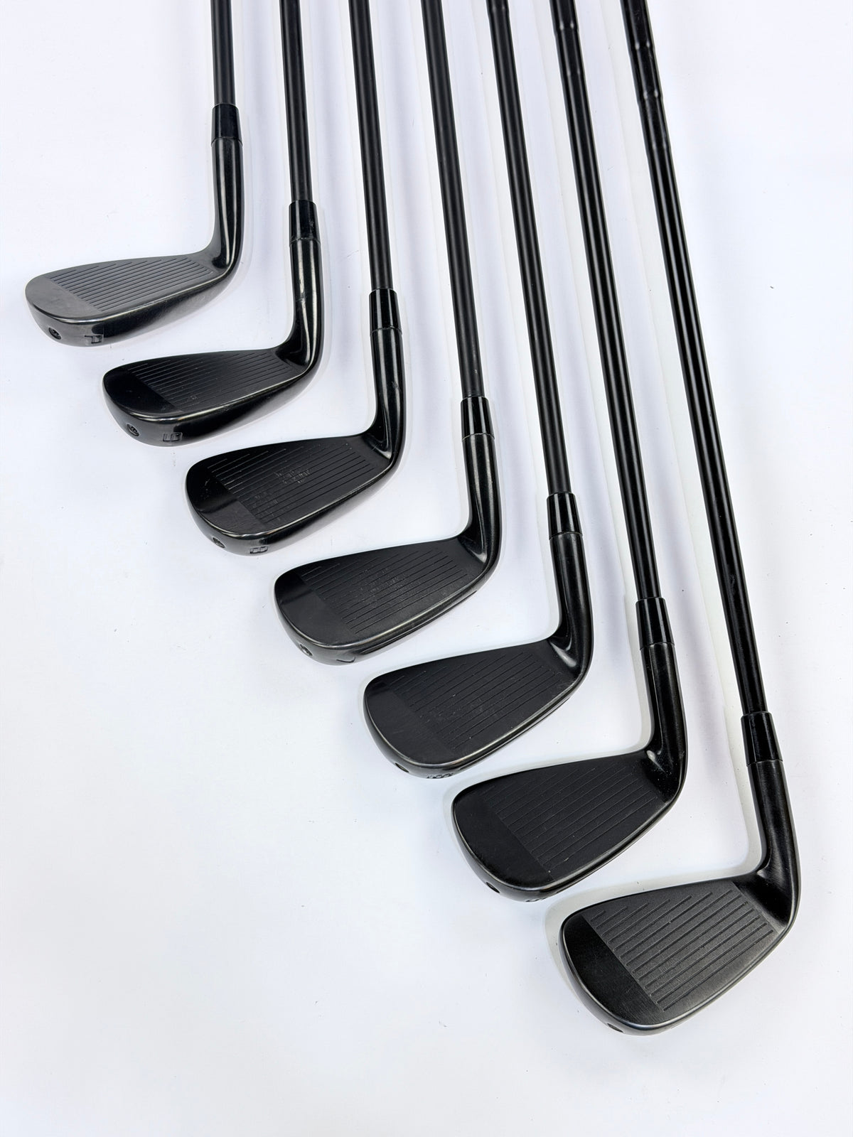 TAYLORMADE P790 BLACK IRON SET 4-PW S FLEX RH +.5”