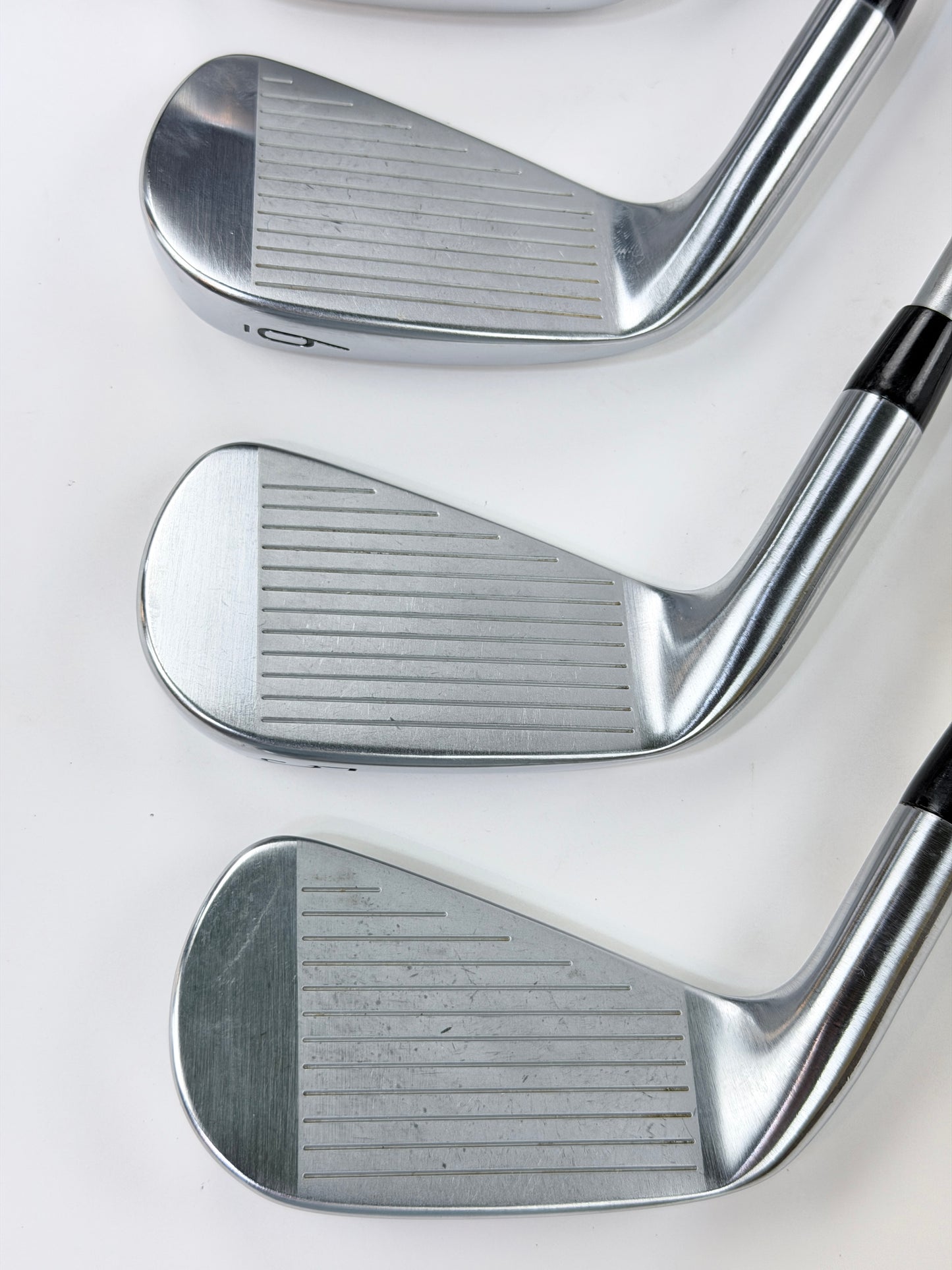 TITLEIST 2023 T100 4-PW IRON SET X FLEX RH