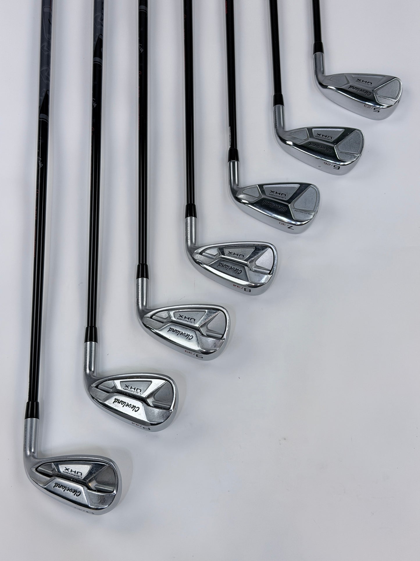 CLEVELAND LAUNCHER UHX IRON SET 5-PW GW R FLEX RH