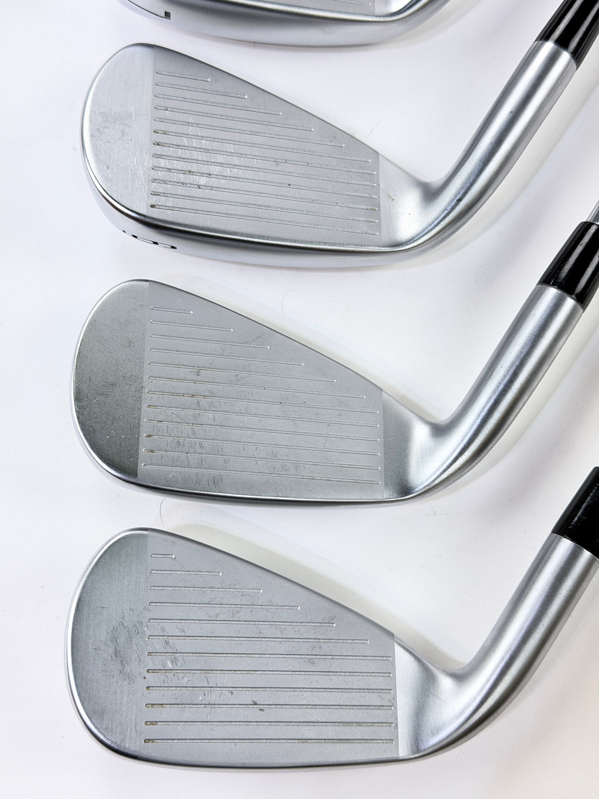 MIZUNO JPX 925 HOT METAL IRON SET 4-PW GW R FLEX RH +.25”