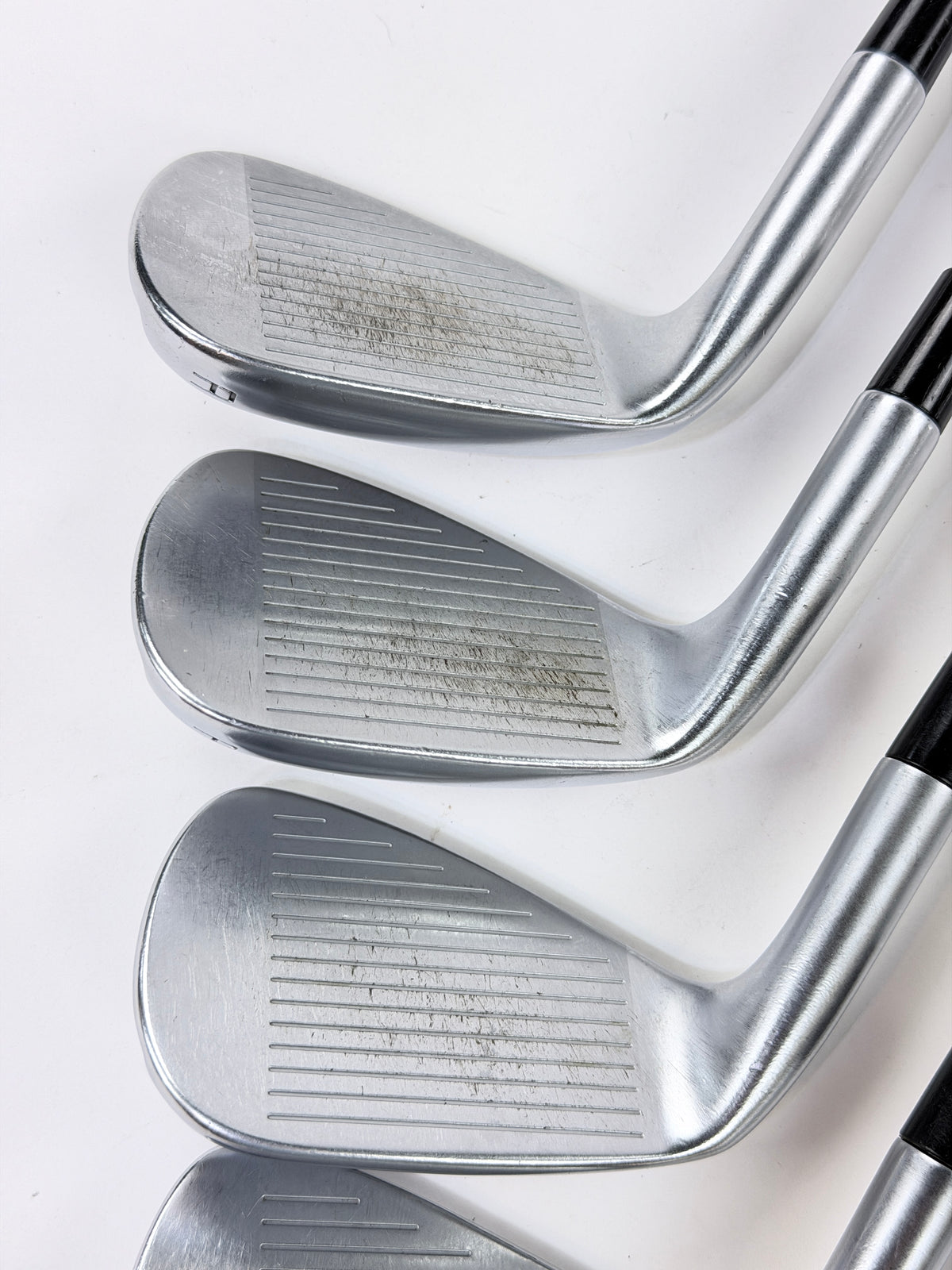 TAYLORMADE P790 IRON SET 5-PW AW S FLEX RH