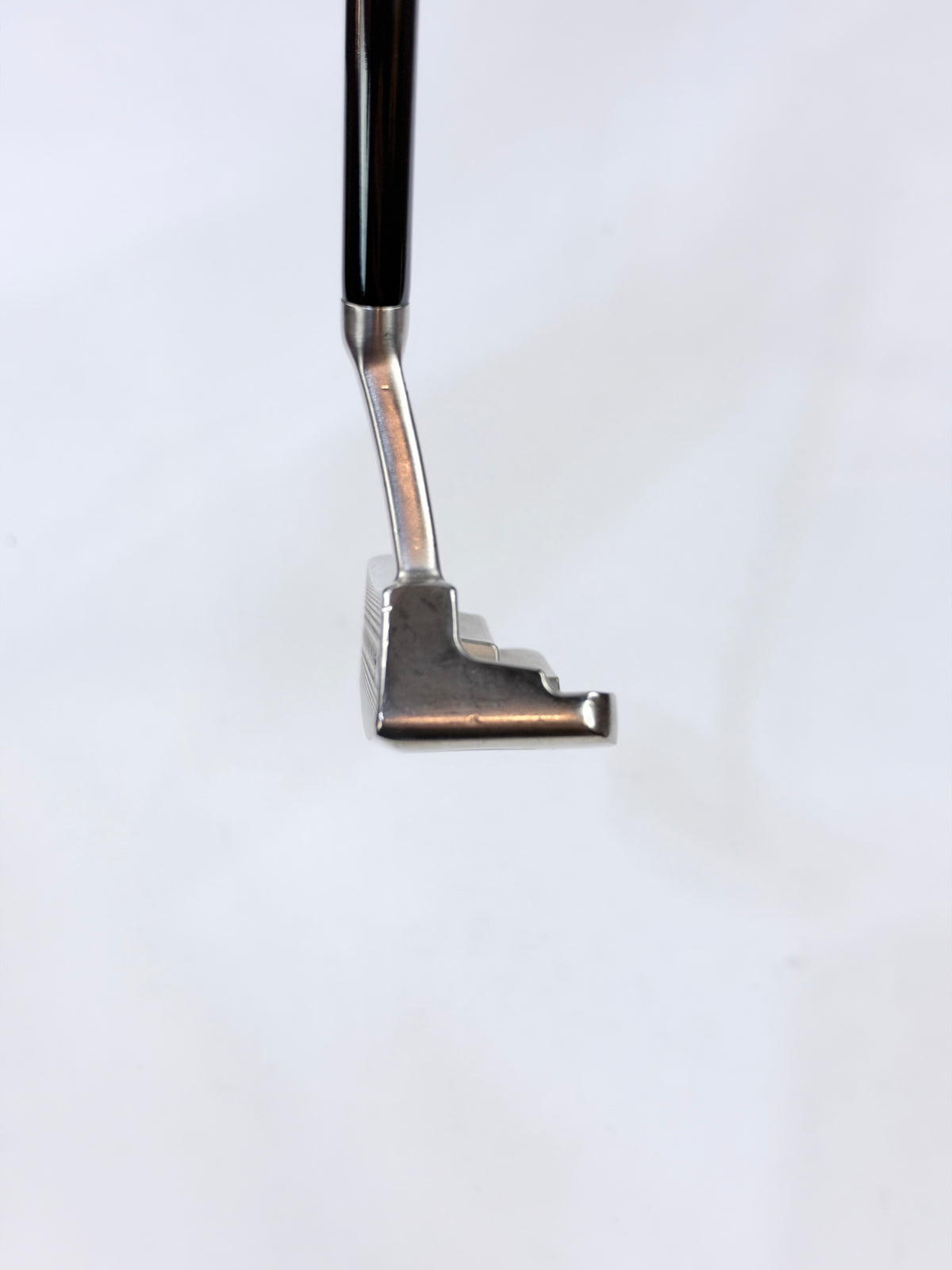 MIZUNO M CRAFT OMOI 01 PUTTER RH 35.5”